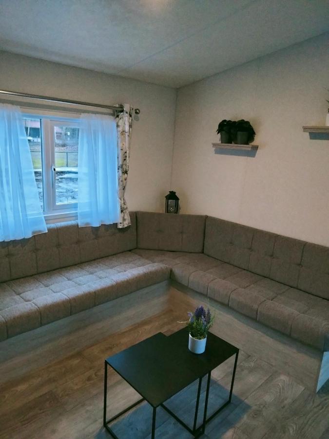 Bj Chalets - De Rug 1 - Vakantiepark Lauwersoog - Luxe Chalet Met Vaatwasser! Vroege Incheck! Eksteriør bilde