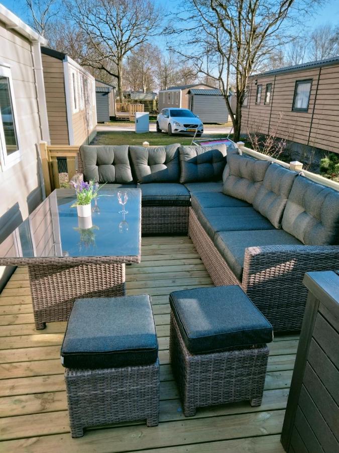 Bj Chalets - De Rug 1 - Vakantiepark Lauwersoog - Luxe Chalet Met Vaatwasser! Vroege Incheck! Eksteriør bilde
