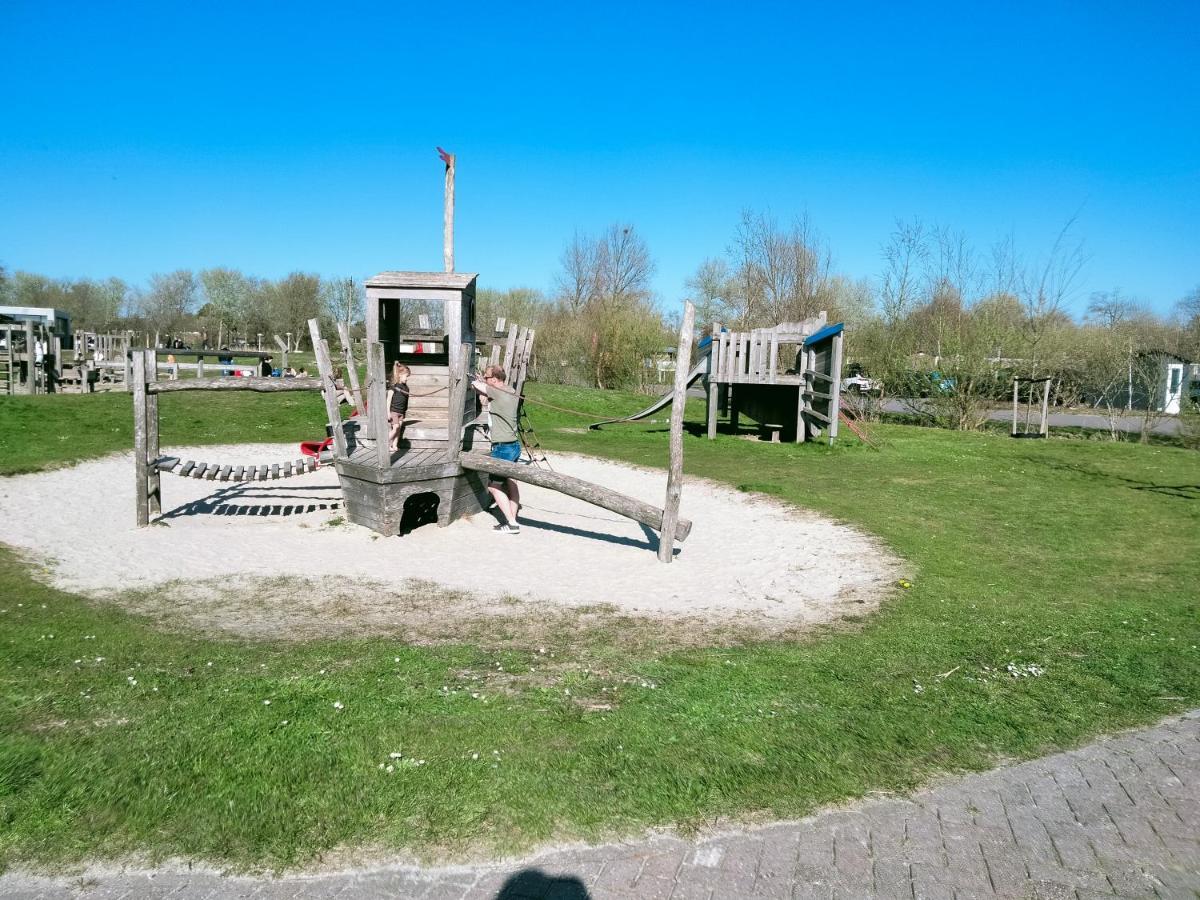 Bj Chalets - De Rug 1 - Vakantiepark Lauwersoog - Luxe Chalet Met Vaatwasser! Vroege Incheck! Eksteriør bilde